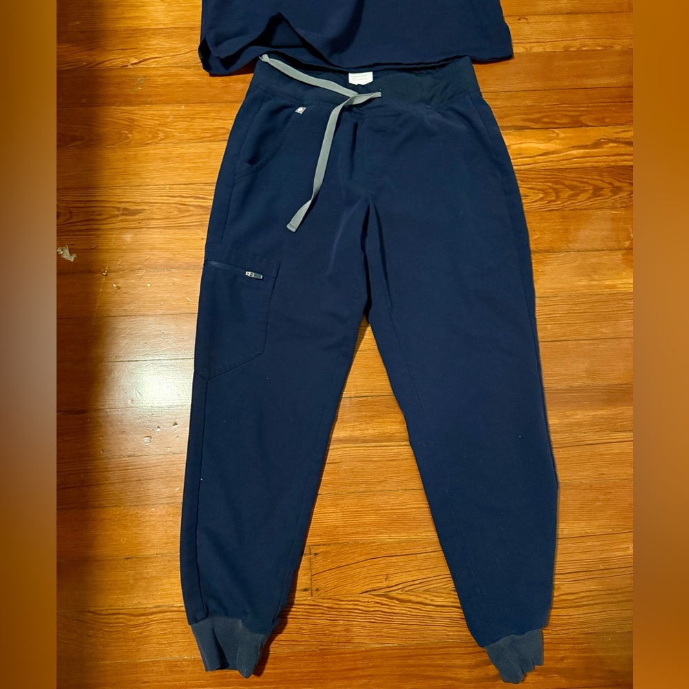 Navy Figs Set XS petite SET, top and bottom!